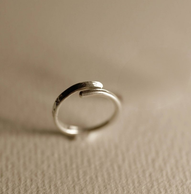 【刻字】末日尽头 . 纯银戒 - 戒指 - 纯银 银色