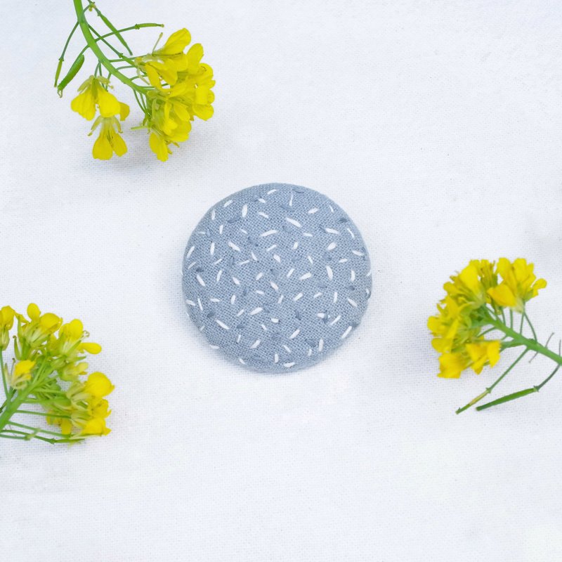 马卡龙 胸针 / 别针 - 胸针 - 棉．麻 蓝色