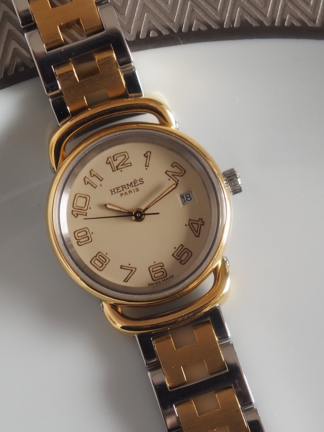 HERMES 爱马仕 Pullman 腕表 复古 金银双色 женские часы - 女表 - 不锈钢 金色