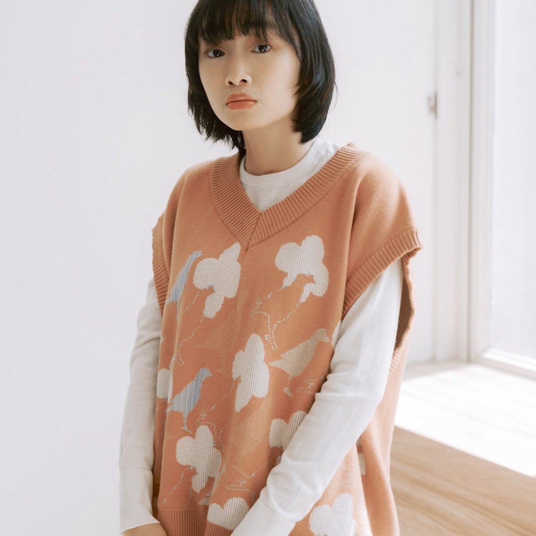 针织毛衣背心/软冬绽花/海棠八哥2号/淡漠雾橘 - 女装针织衫/毛衣 - 聚酯纤维 橘色