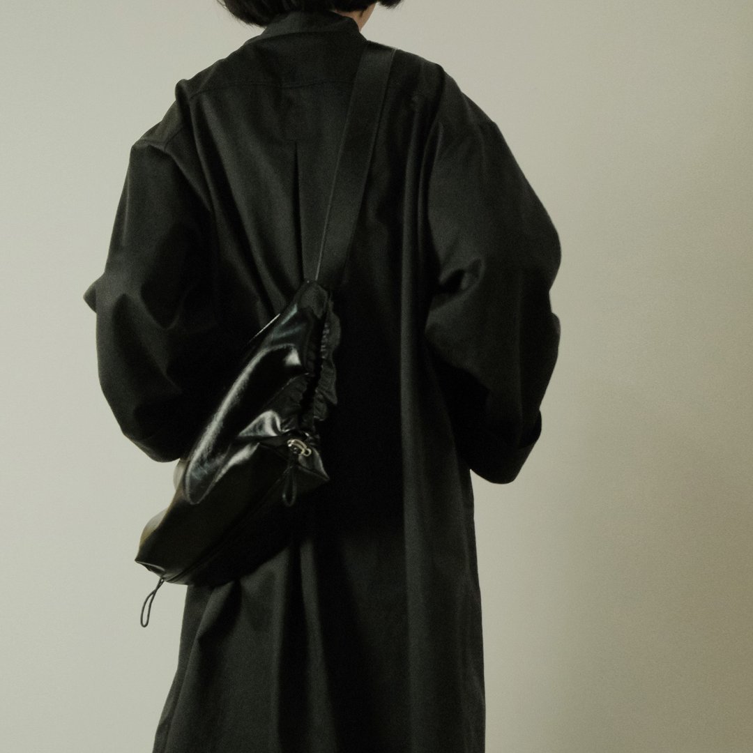 早春黑色简约通勤长款风衣 - 女装西装外套/风衣 - 棉 黑色