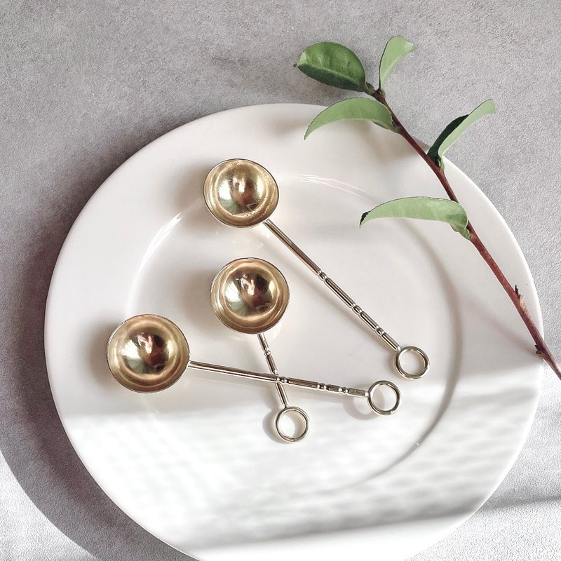 Leaf 黄铜茶匙 - 餐刀/叉/匙组合 - 铜/黄铜 金色