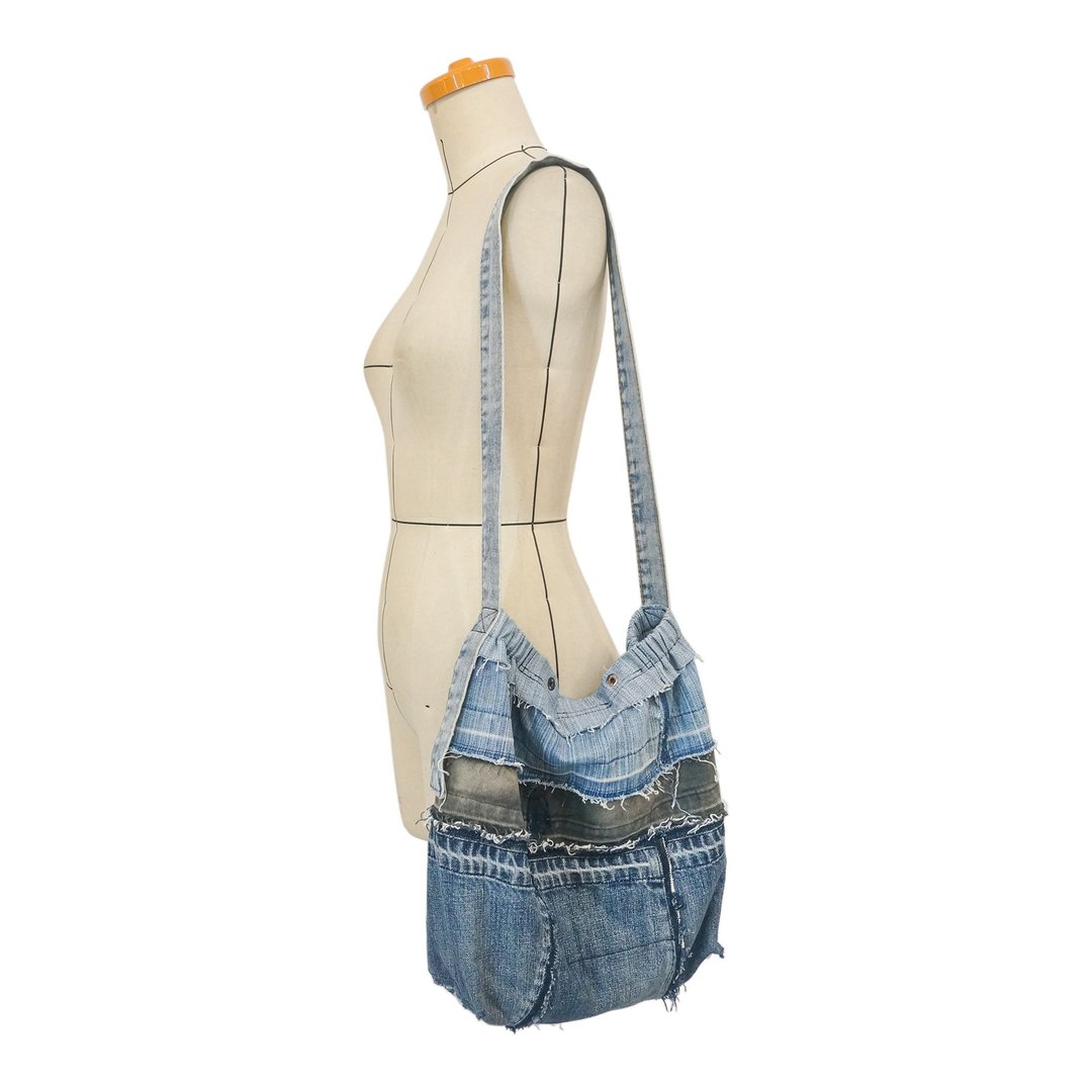 Aman Upcycling 环保牛仔拼接包系列 - 侧背包/斜挎包 - 其他材质 