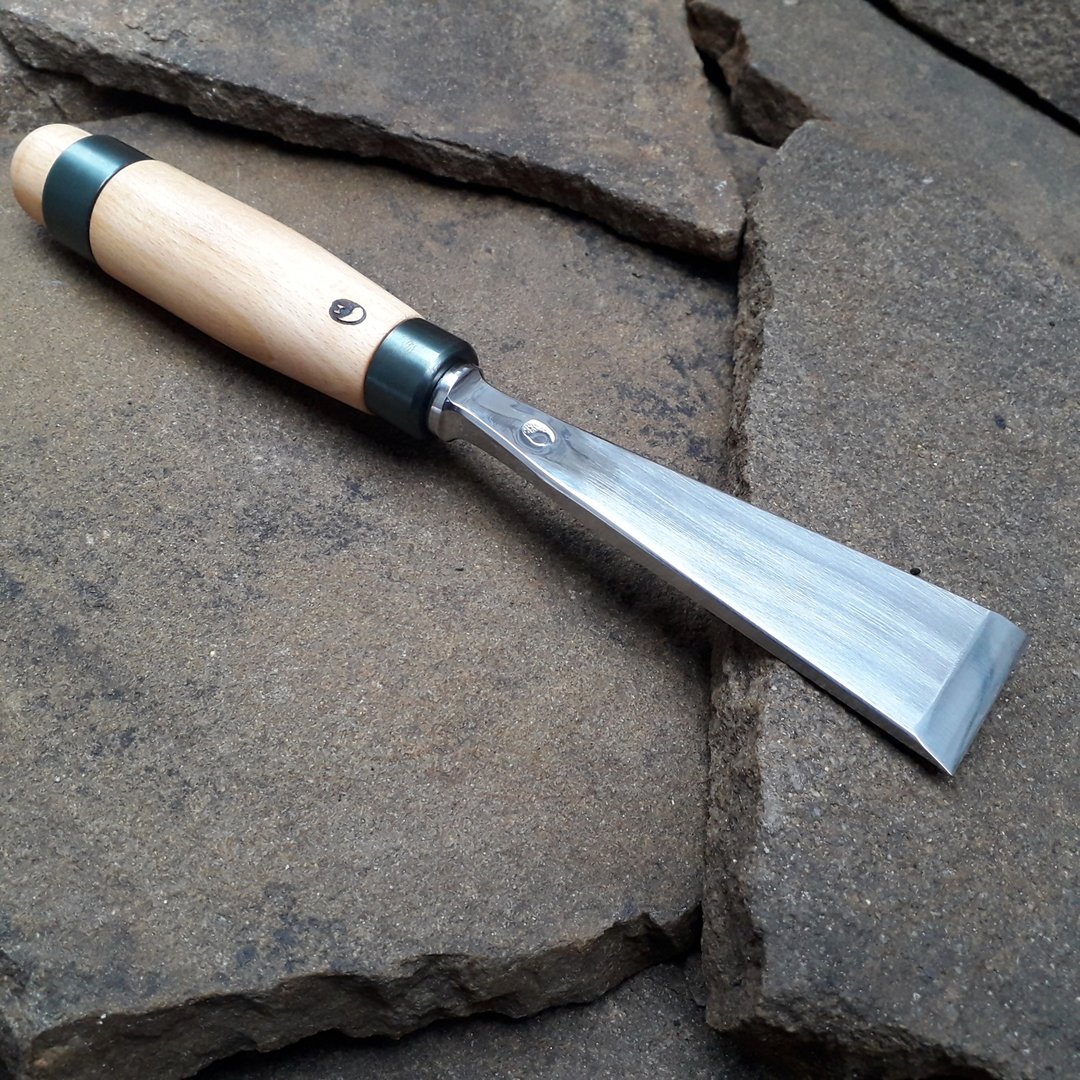 Forged chisel. Heavy Duty. Flat chisel. Fish Tail. Forged tool for woodcarving. - 零件/散装材料/工具 - 其他金属 