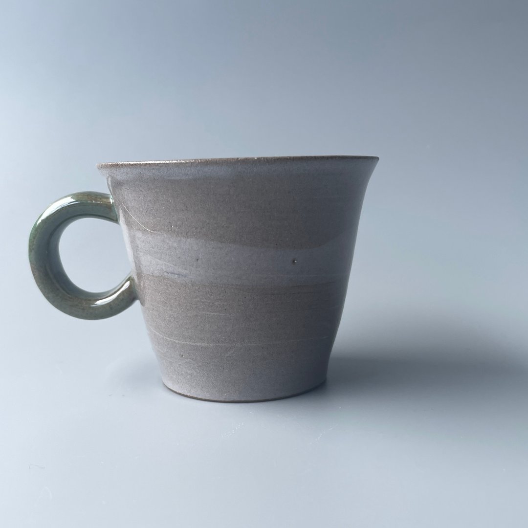 @studio_florero 绞胎马克杯 - 咖啡杯/马克杯 - 陶 灰色
