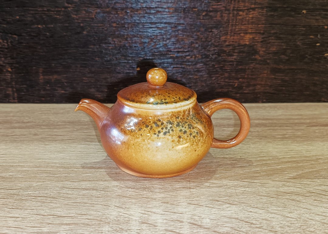 柴烧白玉泥茶壶-莺歌李玟睿 - 茶具/茶杯 - 陶 