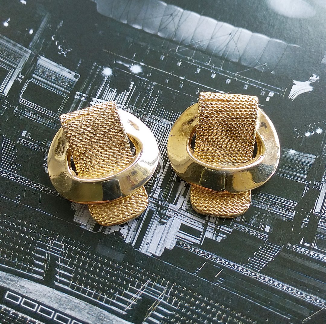 【西洋古董饰品 】金色调 摩登 网织带扣造型  鞋夹 shoe clips - 其他 - 其他金属 金色