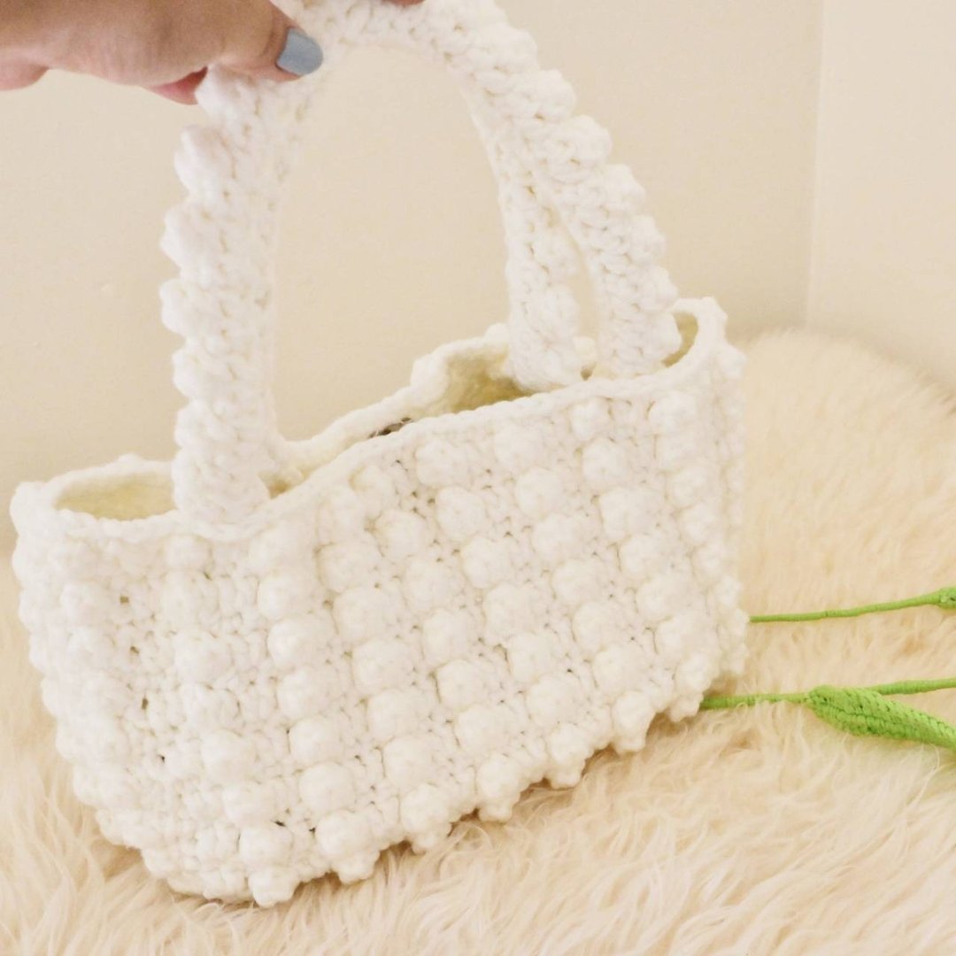 钩针手袋 crochet hand bag - 侧背包/斜挎包 - 棉 白色