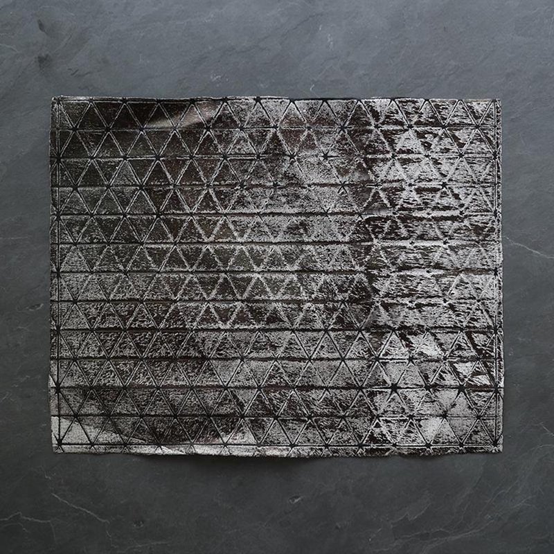 Mikabarr Placemat Tin 餐垫 黑 - 餐垫/桌巾 - 棉．麻 黑色