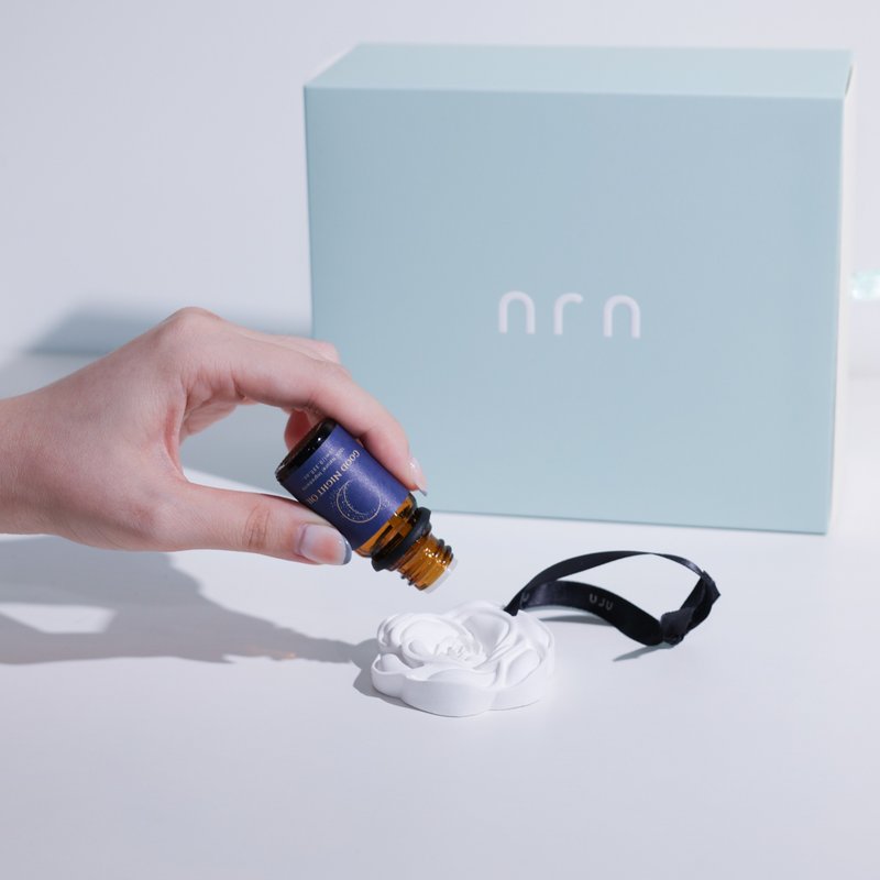 【送礼推荐】NRN Good Night Oil 晚安精油扩香礼盒 #情人节礼盒 - 香薰/精油/线香 - 玻璃 蓝色