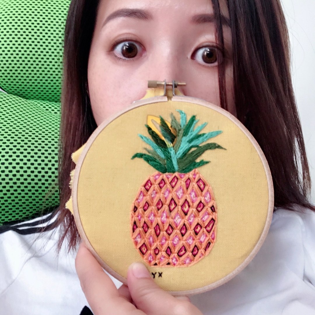 Geometry Pineapple Embroidered 几何凤梨手工刺绣挂画摆饰 - 摆饰 - 绣线 橘色