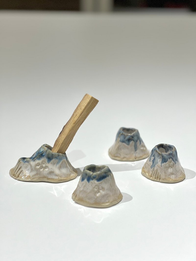 Mount Series | 干花花器  牙刷座  圣木座  陶瓷摆饰 - 花瓶/陶器 - 陶 白色