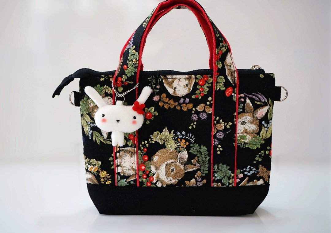 Bucute 华丽布萝兔随时滑手机小小包/出国旅行/手作/日本 印花布 - 其他 - 聚酯纤维 橘色