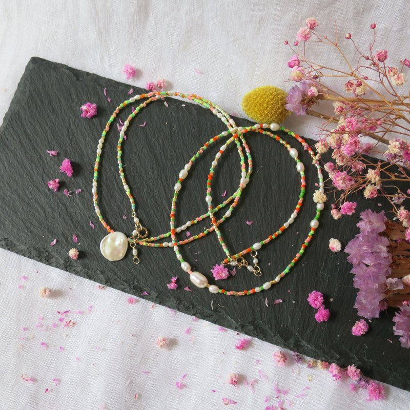 MIYUKI米珠 珍珠项链 美产14k包金 天然keshi pearl 萤光色颈链 - 项链 - 珍珠 多色