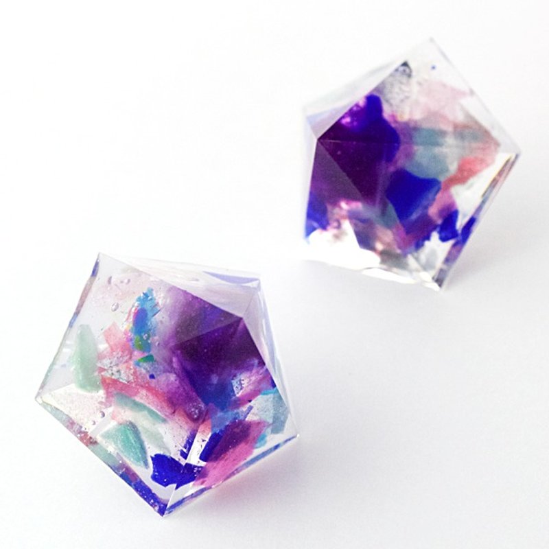 Pentagon earrings (Delicatessen) - 耳环/耳夹 - 其他材质 多色