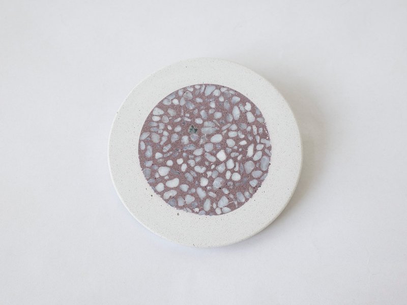 无所视室│唯一无二  磨石子圈圈水泥杯垫 - 杯垫 - 水泥 白色