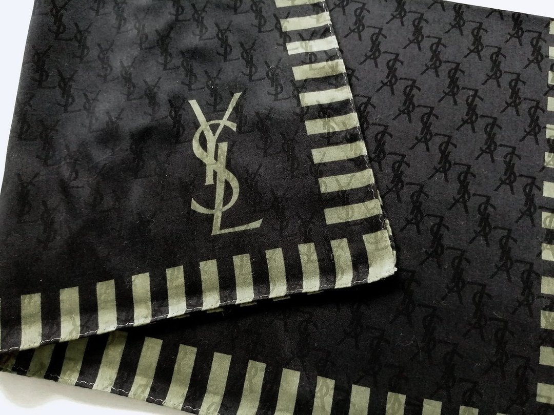 Yves Saint Laurent Vintage Handkerchief Black 23 x 23 inches - 丝巾 - 棉．麻 黑色