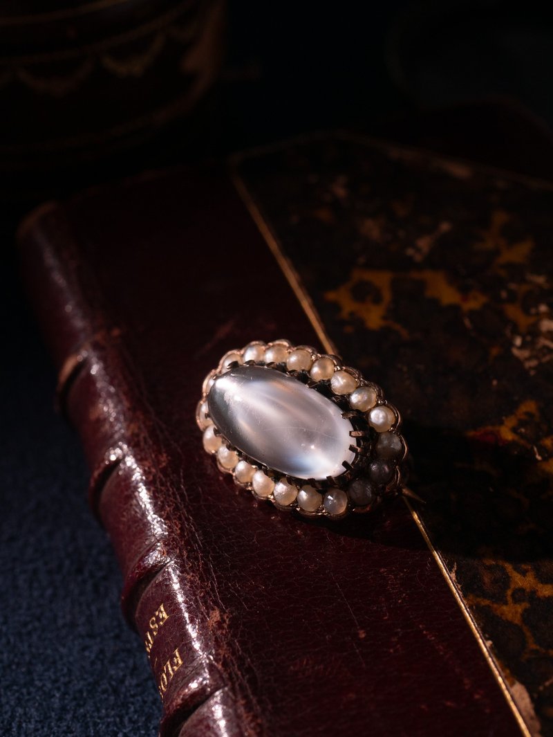 1890s 英国 维多利亚时代晚期 月光石珍珠胸针 - 胸针 - 贵金属 蓝色