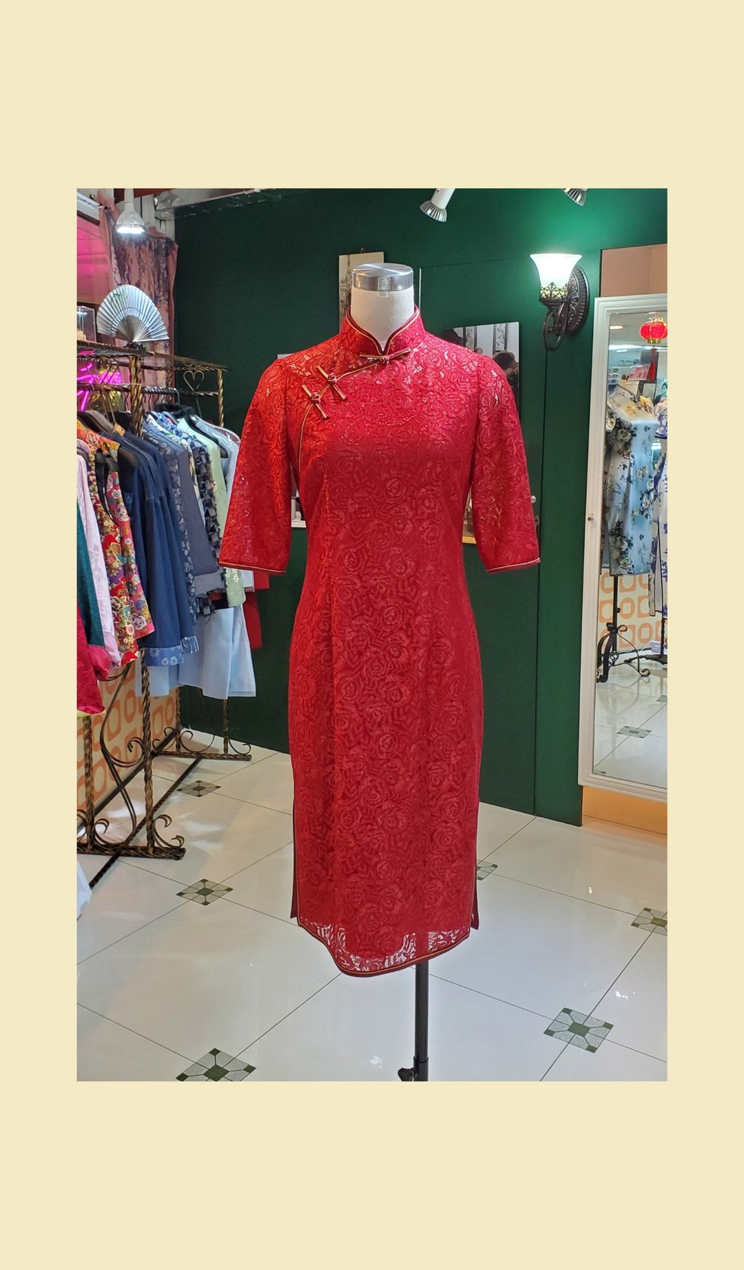 红色蕾丝中袖短旗袍 悦裳 港式 复古旗袍 连身裙 - 旗袍 - 棉 红色
