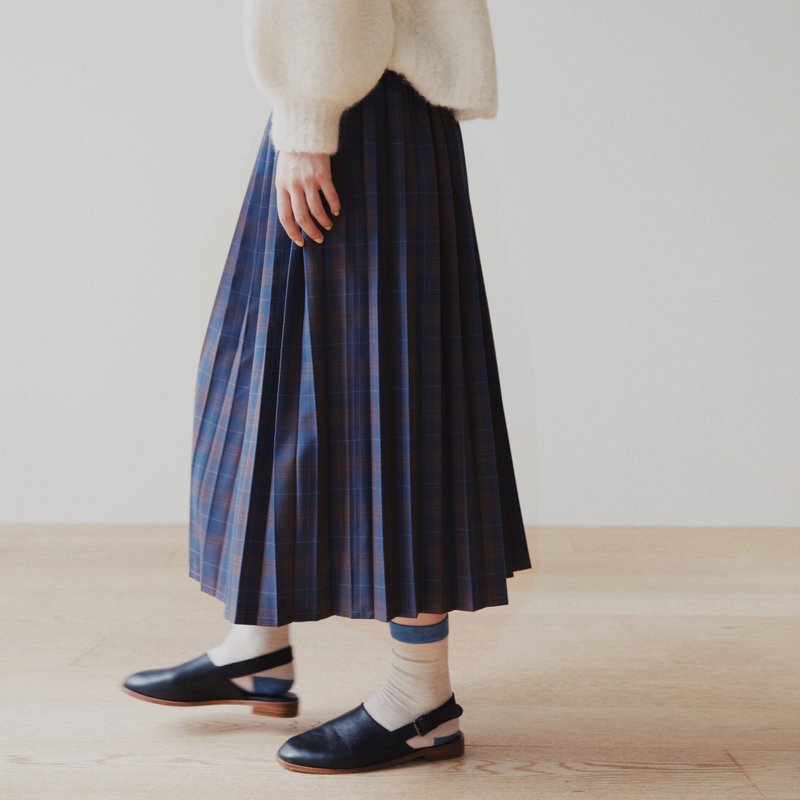 KOOW  精纺羊毛格纹百褶裙 日系百搭秋冬半裙 - 裙子 - 羊毛 