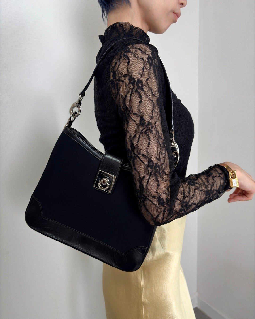 【日本直送 名牌中古包】CELINE  સેલિન (CELINE) 侧背包 黑色 Gancini 皮革 半肩背包 vintage 老品 4cxdup - 侧背包/斜挎包 - 真皮 黑色
