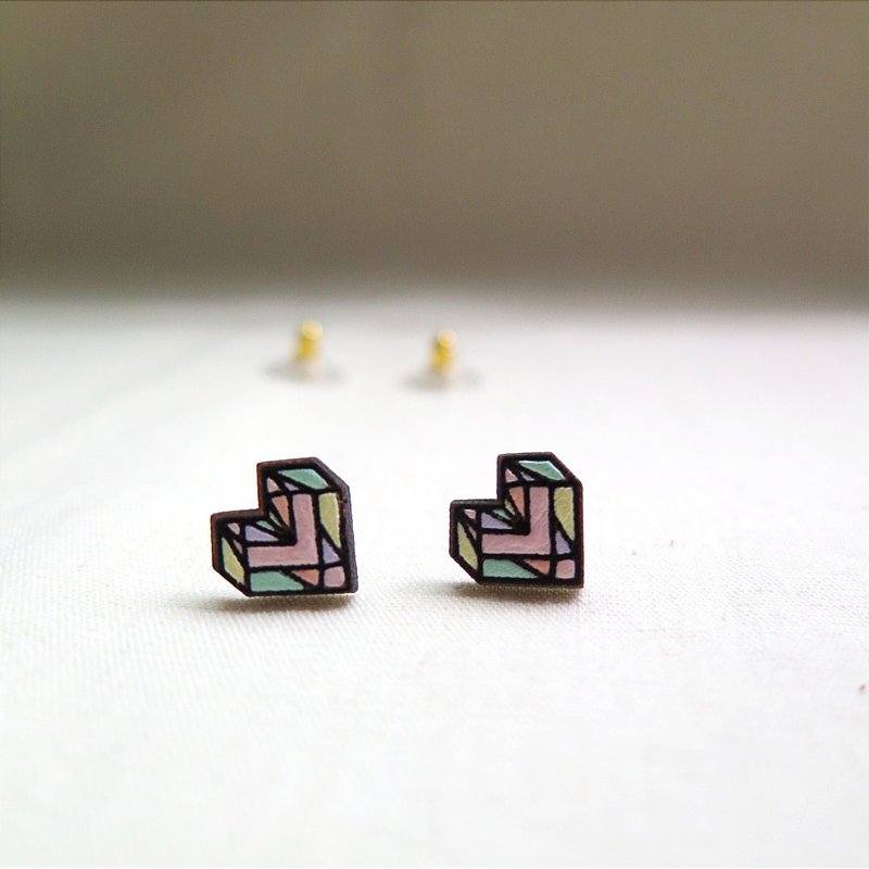 彩色缤纷小爱心木制耳环 - 耳环/耳夹 - 木头 多色