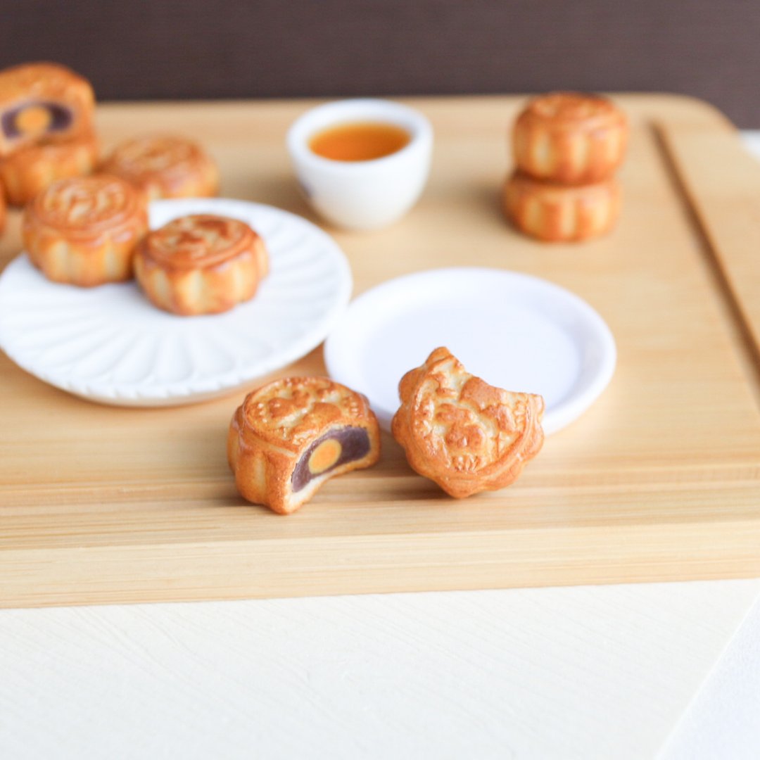 广式月饼 - 圆 (小兔望月) 咬一口 单颗 单耳 耳环 中秋节 mooncake - 耳环/耳夹 - 粘土 橘色