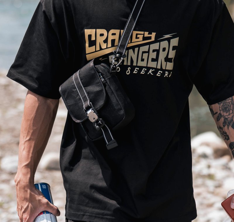 Craggy- Lightning快扣小包 随身包 侧背包 小包 随身包 磁扣 - 侧背包/斜挎包 - 其他人造纤维 黑色