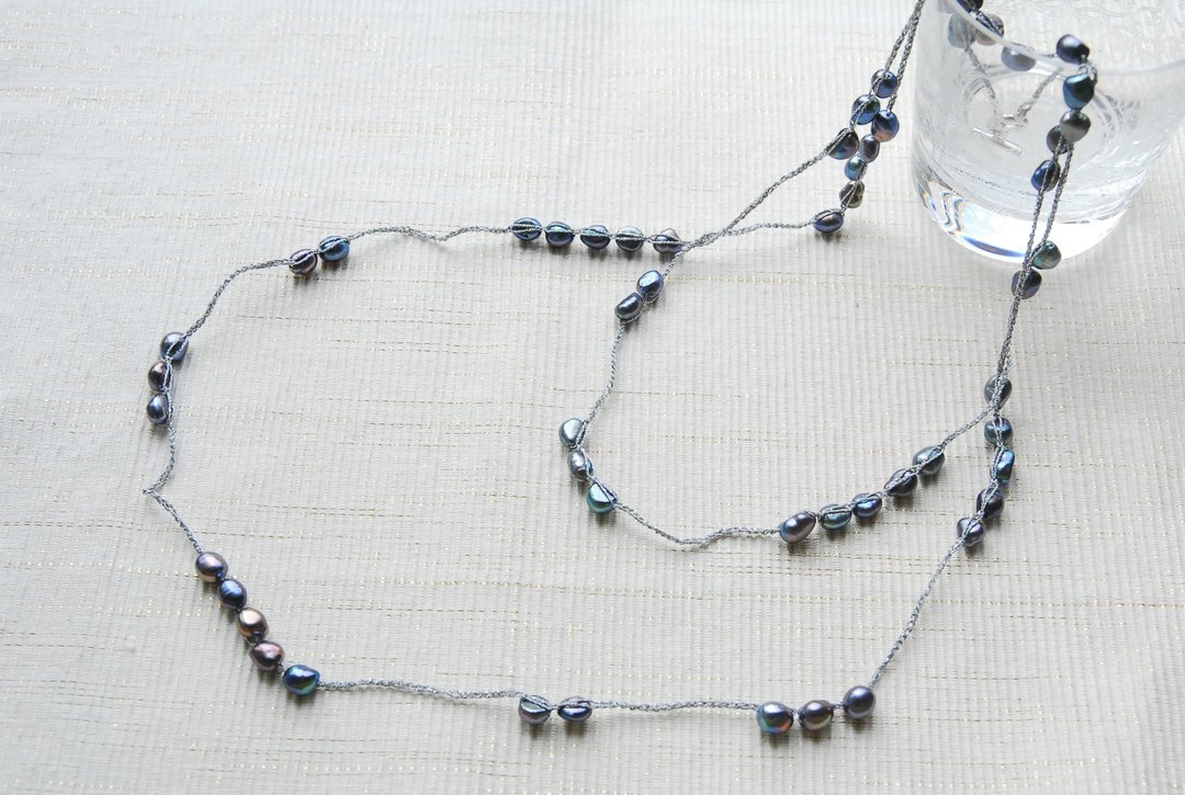 Navy blue baroque pearl crochet necklace Silver - 项链 - 珍珠 蓝色