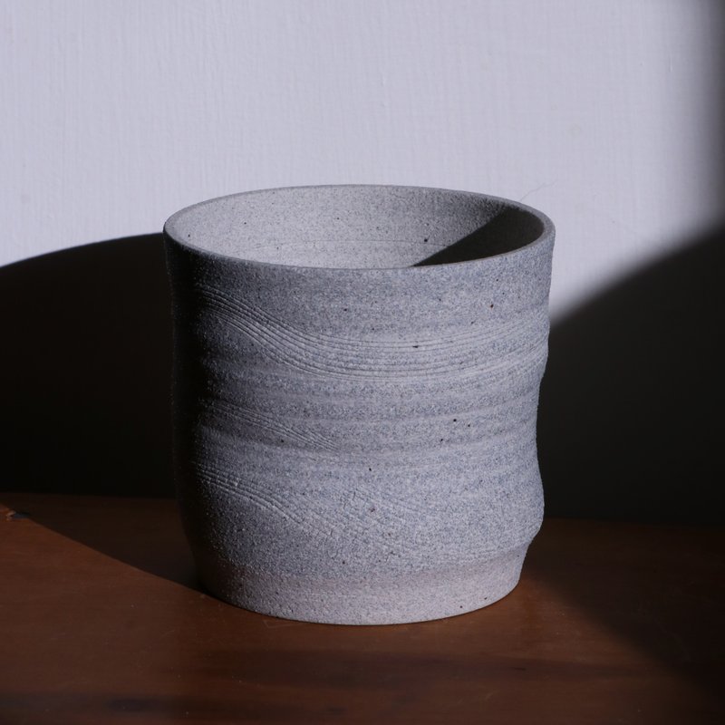歪仔裂纹花岗岩盆器 - 植栽/盆栽 - 陶 灰色