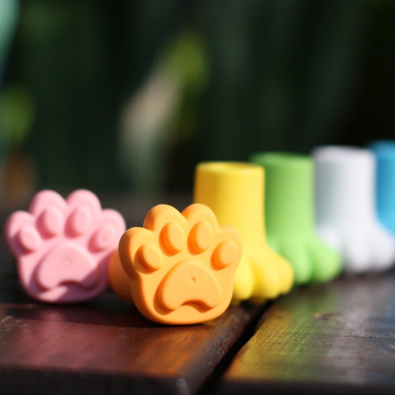 footprint + littletter［足迹雨伞脚垫 + 小便笺］【圣诞交换礼物组】/ 肉球 or 恐龙 / 每件加赠二张一组新款小便笺 / - 雨伞/雨衣 - 硅胶 多色