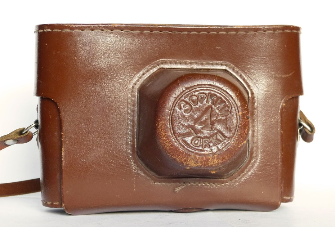 Zorki-4 genuine hard case bag 3/8 with strap leather for rangefinder KMZ USSR - 相机 - 真皮 咖啡色