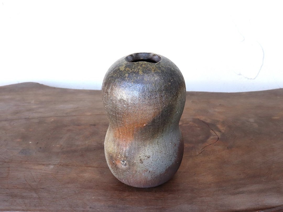 Bizen ware flower case h3-034 - 花瓶/陶器 - 陶 咖啡色