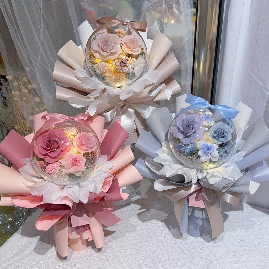 FengFlower【灯丝款压克力波波球不凋玫瑰花束】干燥花/永生花材 - 干燥花/捧花 - 植物．花 