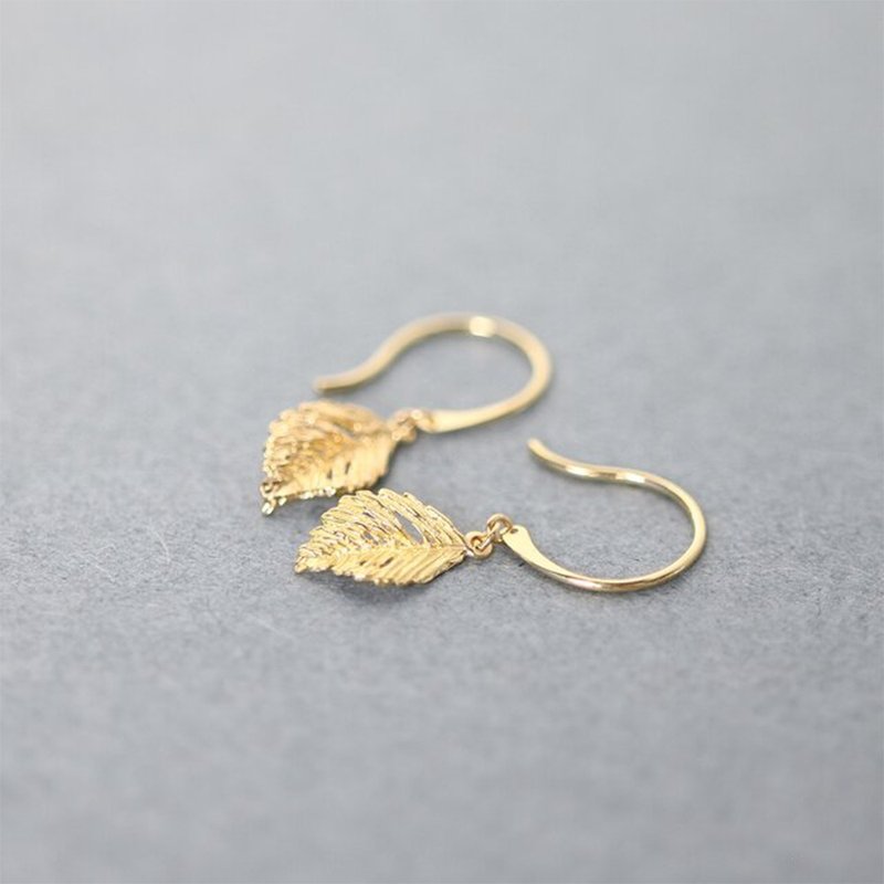 K18 Gold Leaf Hook Earrings ~ ESPOIR NOBLE ~ - 耳环/耳夹 - 其他金属 金色