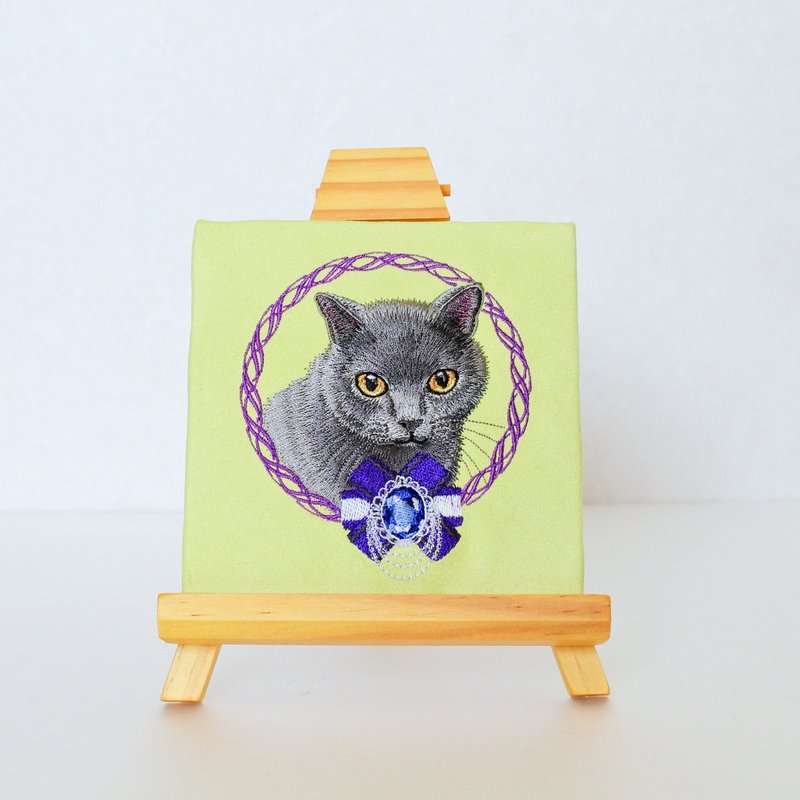 British shorthair and sapphire embroidery panel fabric panel/yellow green - 墙贴/壁贴 - 聚酯纤维 绿色