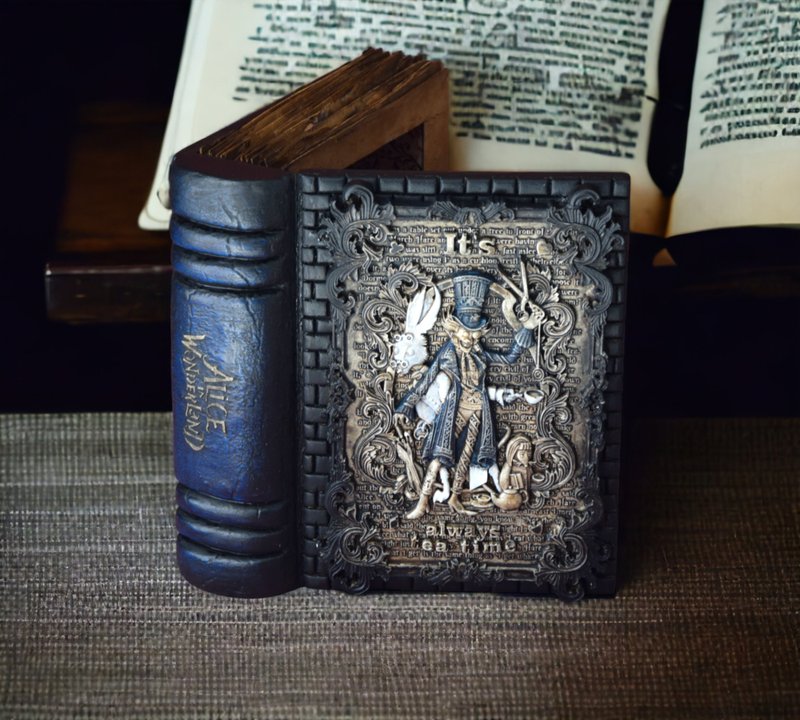 爱丽丝梦游仙境首饰盒 疯帽子书盒 红心皇后饰品盒 - 收纳用品 - 木头 蓝色