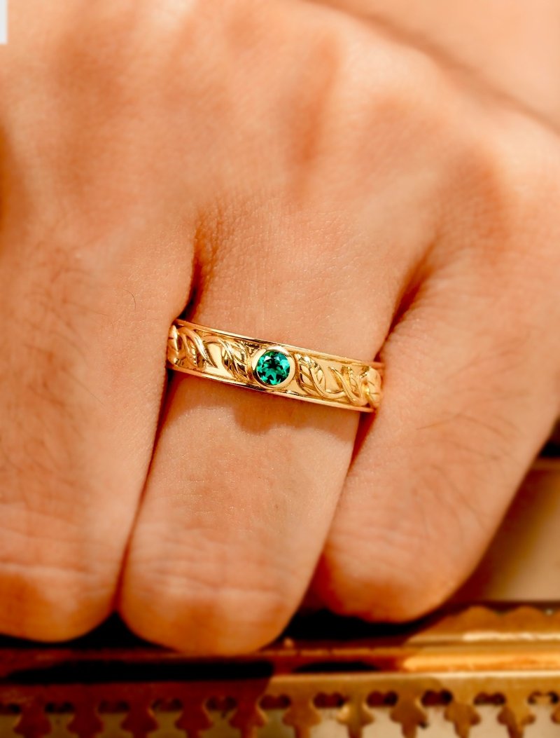 Men's tsavorite Leaf Band | 14k Gold Ring | Green Gemstone - 戒指 - 纯银 绿色