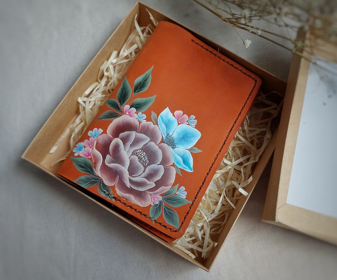 Orange leather passport cover for women Passport holder handmade Custom case - 护照夹/护照套 - 真皮 橘色