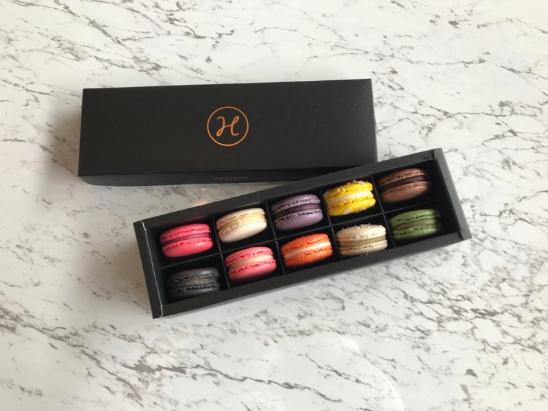 HERSTON 10入马卡龙  【 C l a s s i q u e 经 典 系 列 】+【 P l a n t e 植 物 系 列 】 - 蛋糕/甜点 - 其他材质 多色
