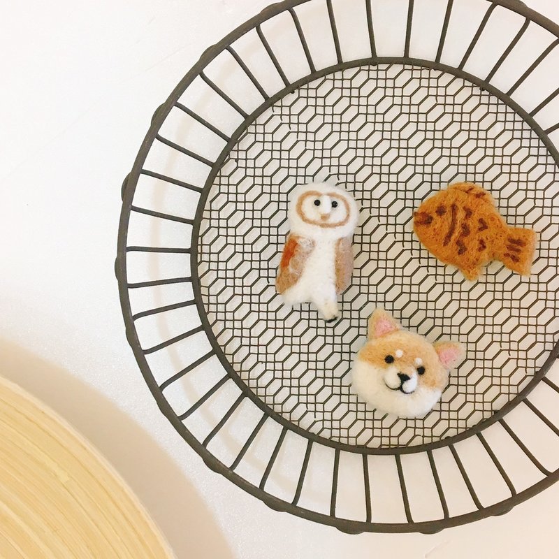 羊毛毡三件组 猫头鹰/柴犬/鲷鱼烧 磁铁/别针 - 胸针 - 羊毛 卡其色