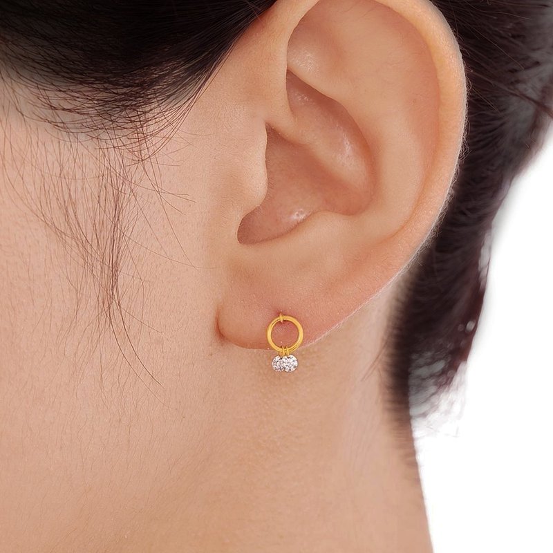 Drilled Diamond Earring In 9K Solid Gold - 耳环/耳夹 - 宝石 金色