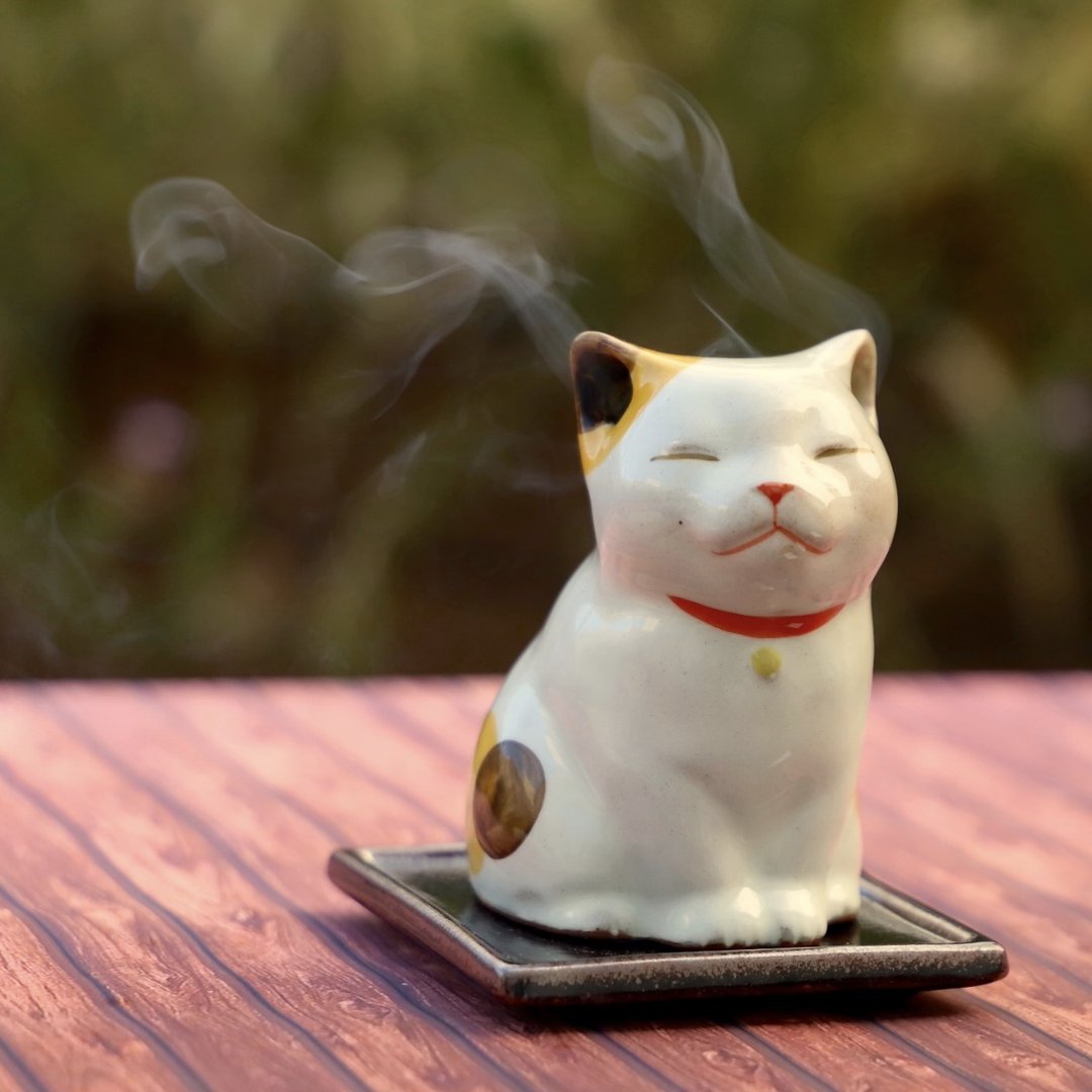 丽香炉  小猫【日本松荣堂 香炉系列】 - 香薰/精油/线香 - 瓷 