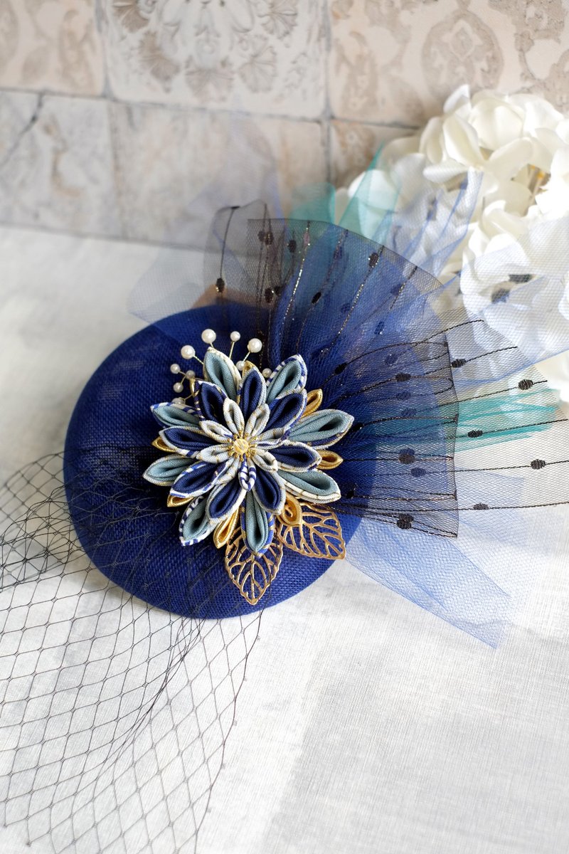 【洋粋スタイル】つまみ细工手作－西洋小礼帽。中东蓝磁(宝蓝) - 帽子 - 棉．麻 