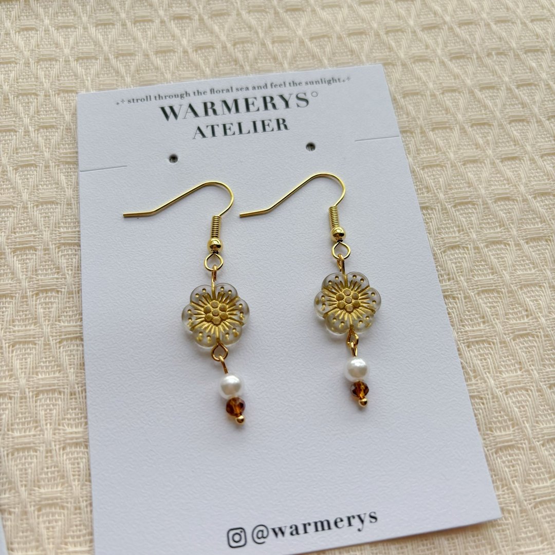flower museum series earrings (transparent)• 花卉博物馆系列 - 耳环/耳夹 - 压克力 透明