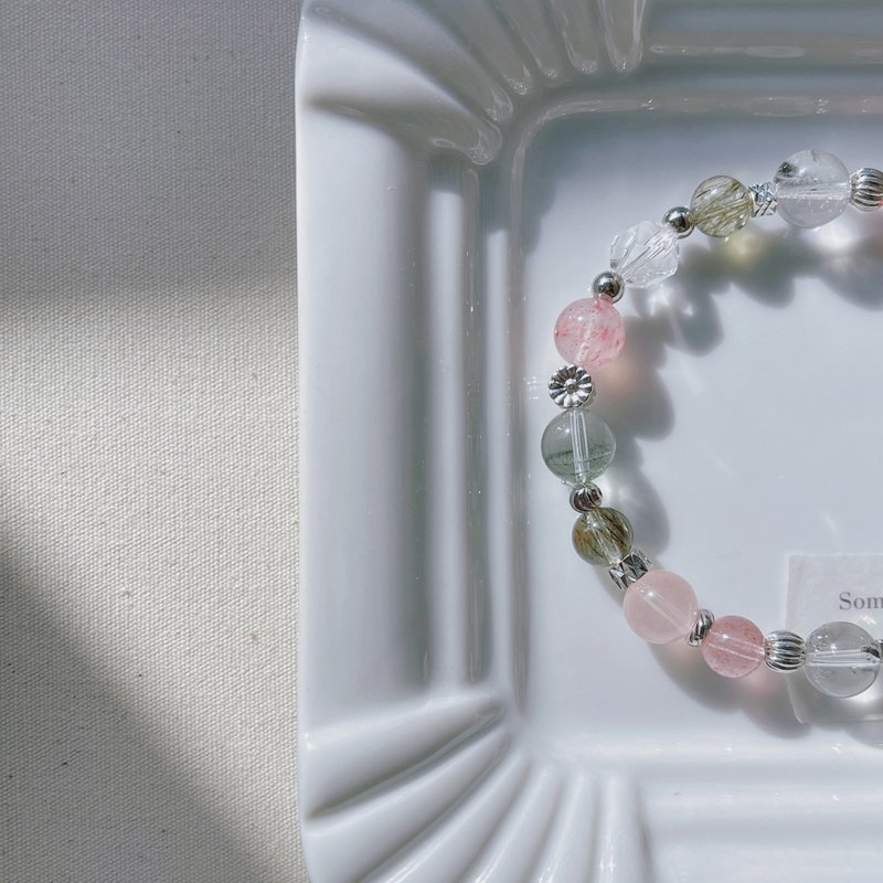 苔间莓色丨草莓晶+绿幽灵丨能量净化 贵人桃花丨定制化水晶手链 - 手链/手环 - 水晶 绿色