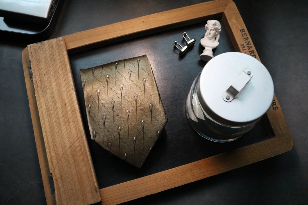 浅金色麦穗型男领带复古绅士正装necktie - 领带/领带夹 - 丝．绢 金色