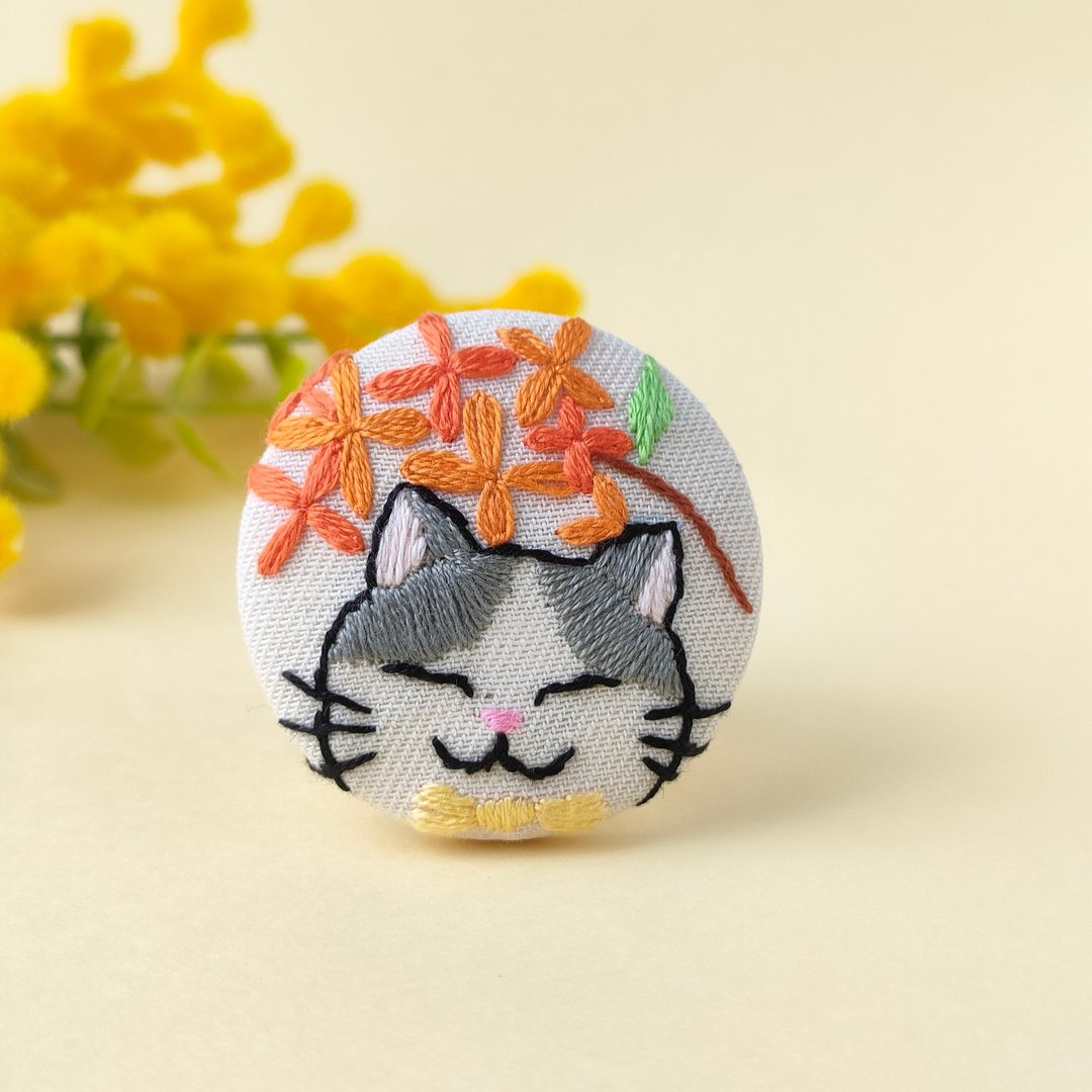 猫咪与金木樨刺绣胸针或刺绣发圈 - 发饰 - 棉 橘色