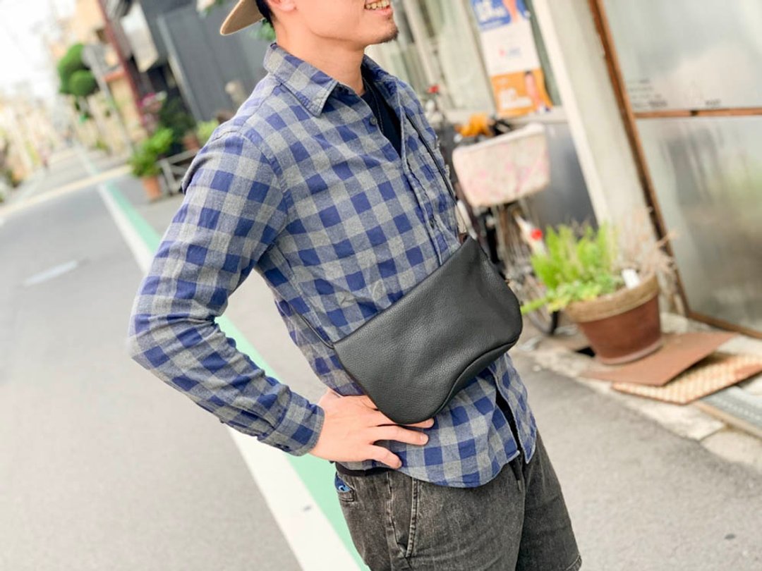 ONE Italian Leather Selected Black 3WAY Sakosh One Seamless Pouch Bag OSP-KK-K - 侧背包/斜挎包 - 真皮 黑色