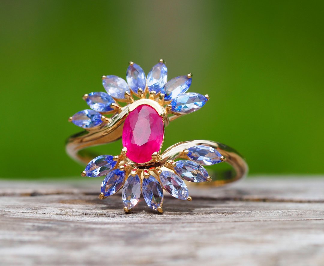14k  gold ring with ruby and tanzanite. - 戒指 - 贵金属 金色